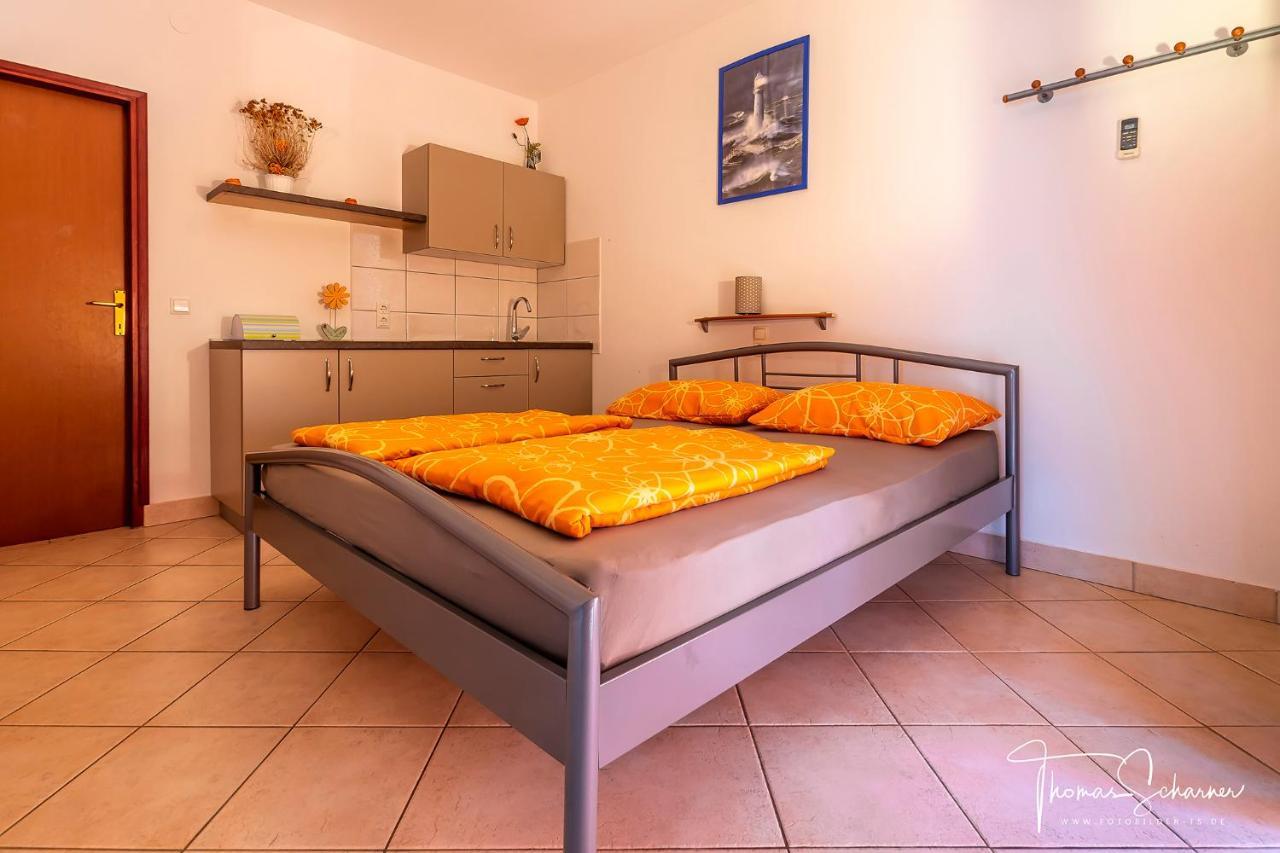 Apartments Natali スヴェティ・ペタル エクステリア 写真