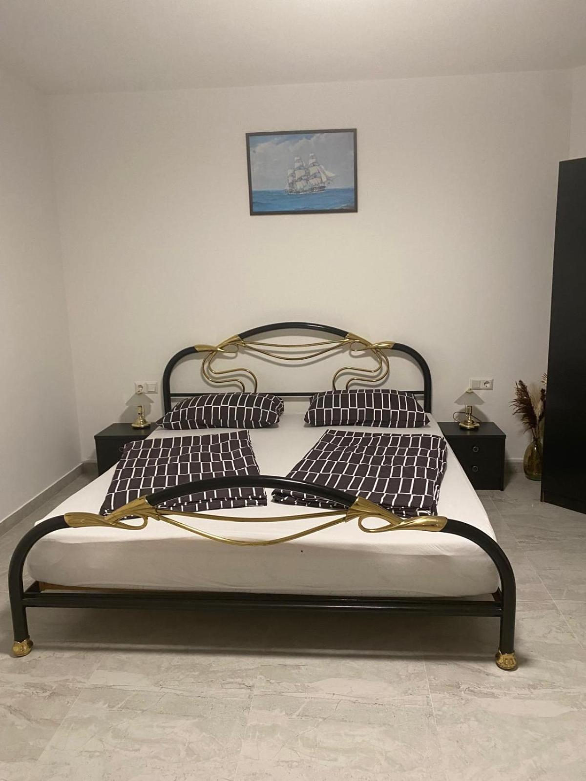 Apartments Natali スヴェティ・ペタル エクステリア 写真