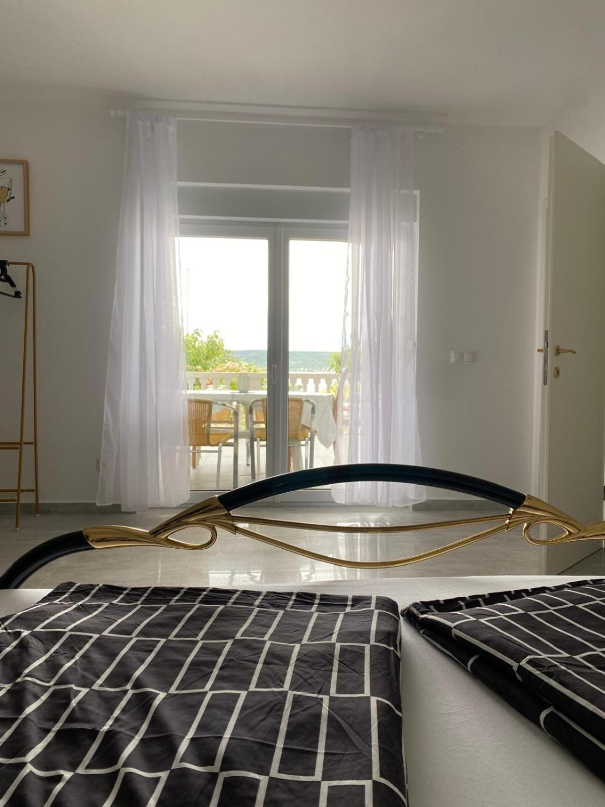 Apartments Natali スヴェティ・ペタル エクステリア 写真