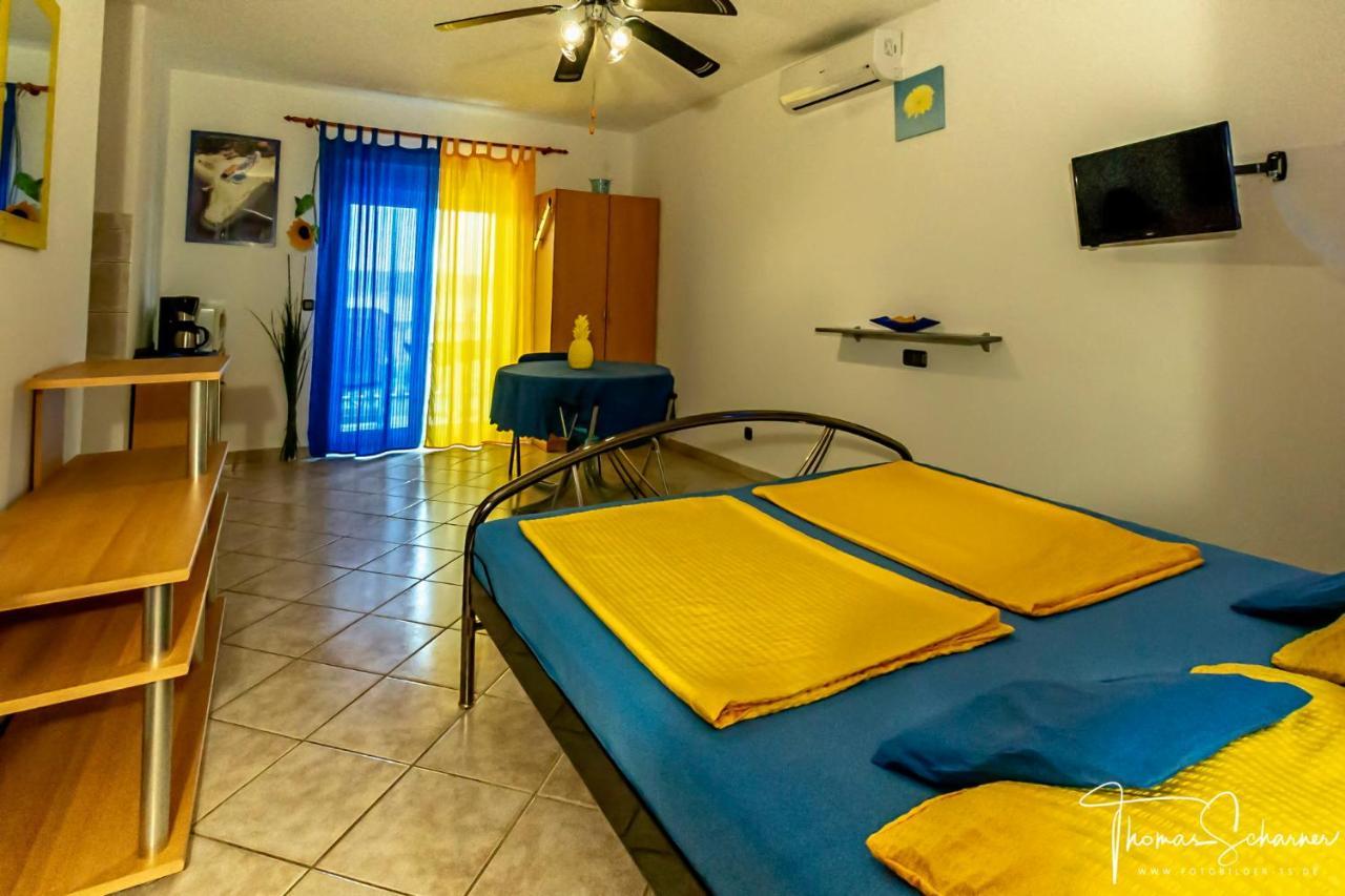 Apartments Natali スヴェティ・ペタル エクステリア 写真